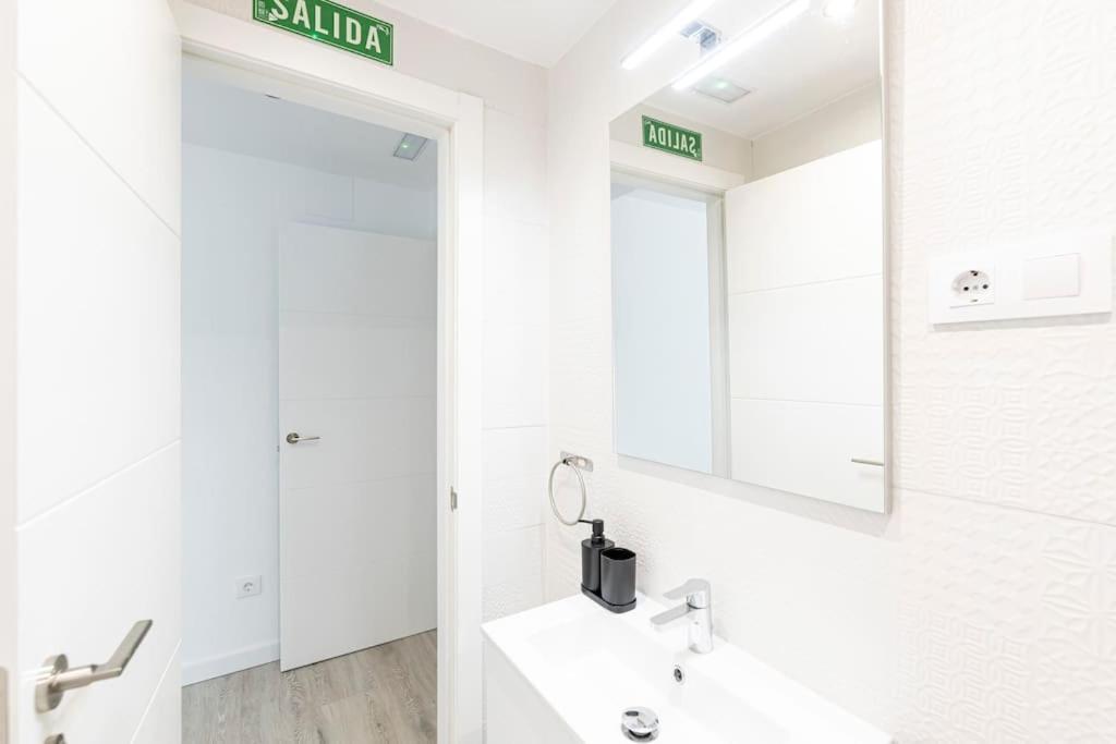 Appartement Luminoso En El Barrio Ibiza A Solo 1km De Retiro Madrid
